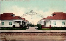 Kensington Flats, Santa Monica, California Postcard
