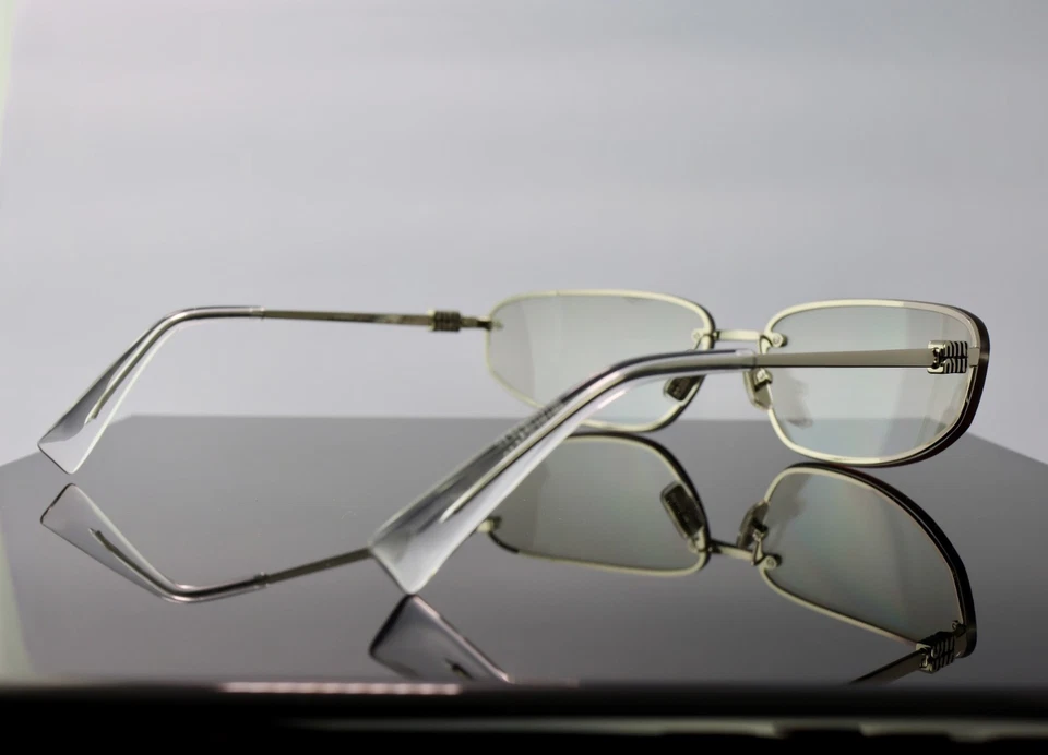 Gafas de sol Miu Miu SMU A50S 1BC8H1 plateadas/gris claro lentes rectangulares 100 % UV Foto 4 de 4