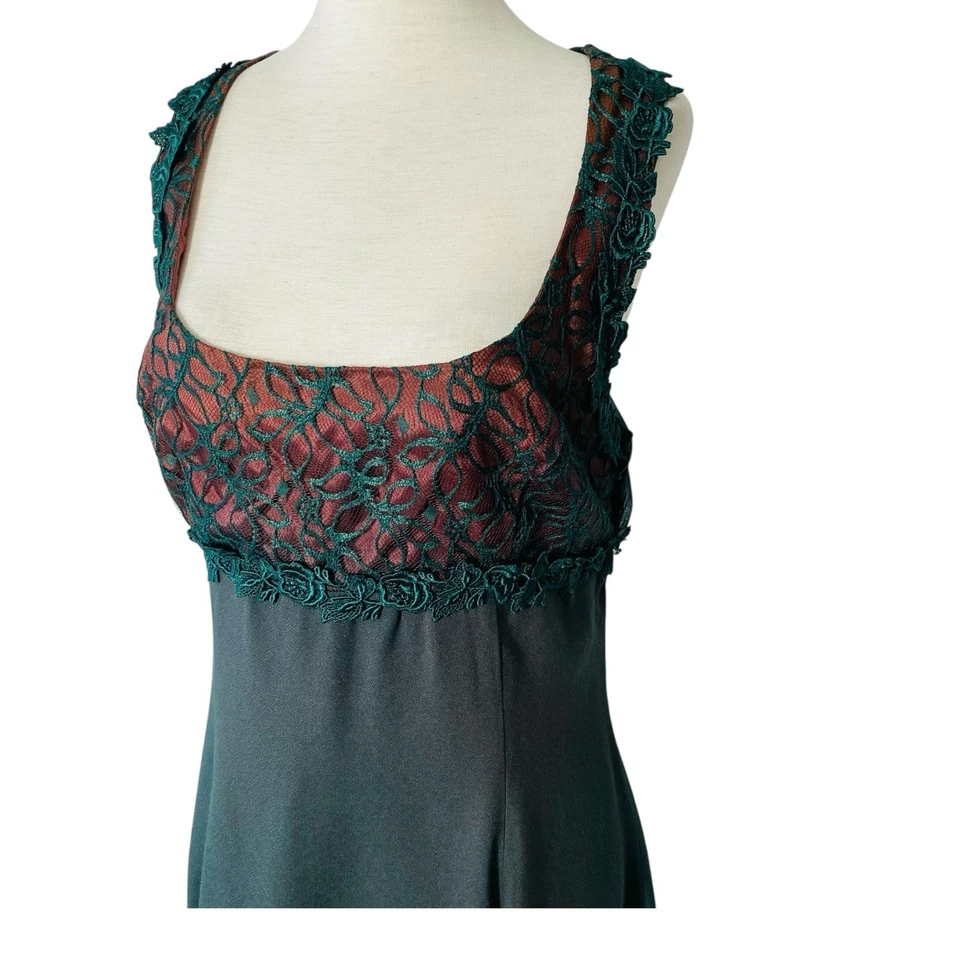 Vestido de Navidad Vintage Años 90 Esmeralda Borgoña Encaje Gótico Oscuro Romántico Mediano 6/8 Foto 4 de 4