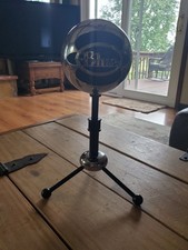 Blue Snowball Condenser Microphone A00144 With Adjustable Stand