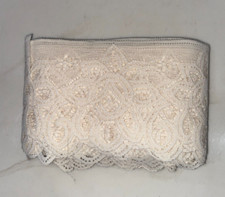 Cream Floral Lace Edging 4.5" x 29'