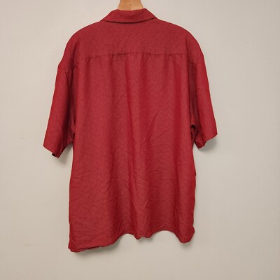 Batik Bay Shirt Button Up Short Sleeve Red Sheen Rayon Polyester