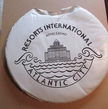 RESORTS INTERNATIONAL Hotel Casino Atlantic City  NJ SEAT CUSHION