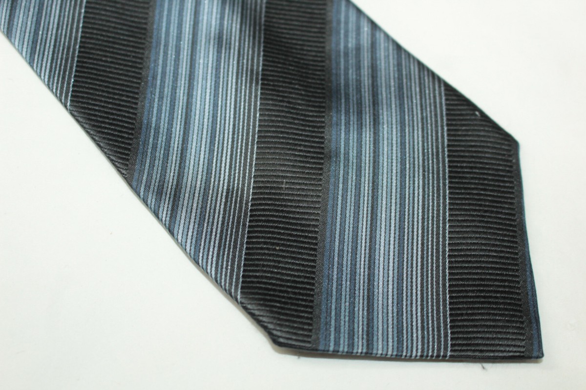 ONE OR EIGHT 専用 LUCA ZAGO Silk tie Made in Italy F74011 | eBay
