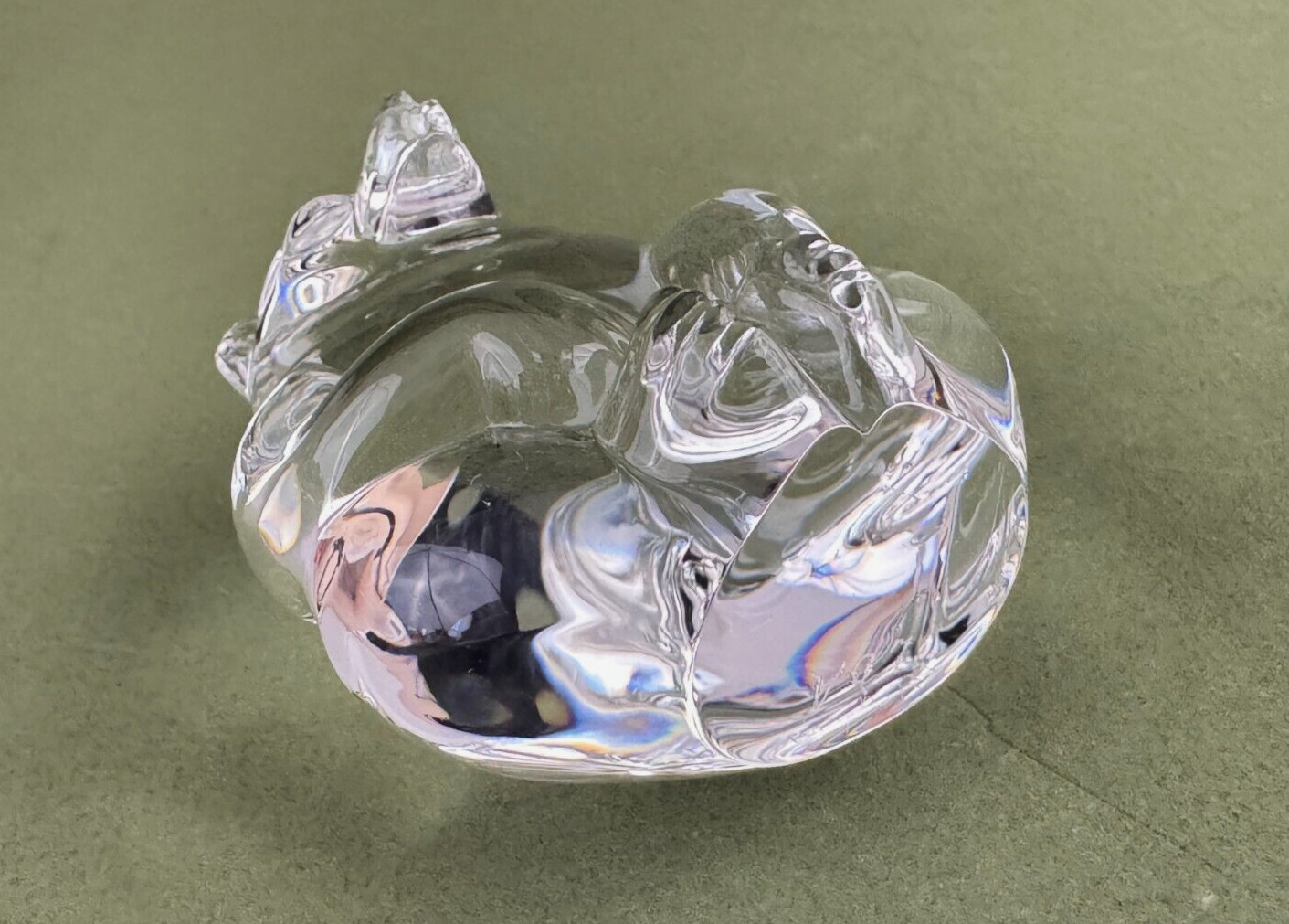 Lloyd Atkins Steuben Signed Bear Crystal Figurine Hand Cooler Paperweight 2.5''H