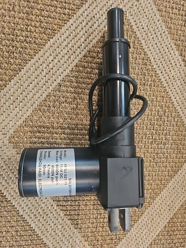 DC 110V Linear Actuator 6000 N Push - 4000 Pull 4.7 mm/s - 80 mm stroke 