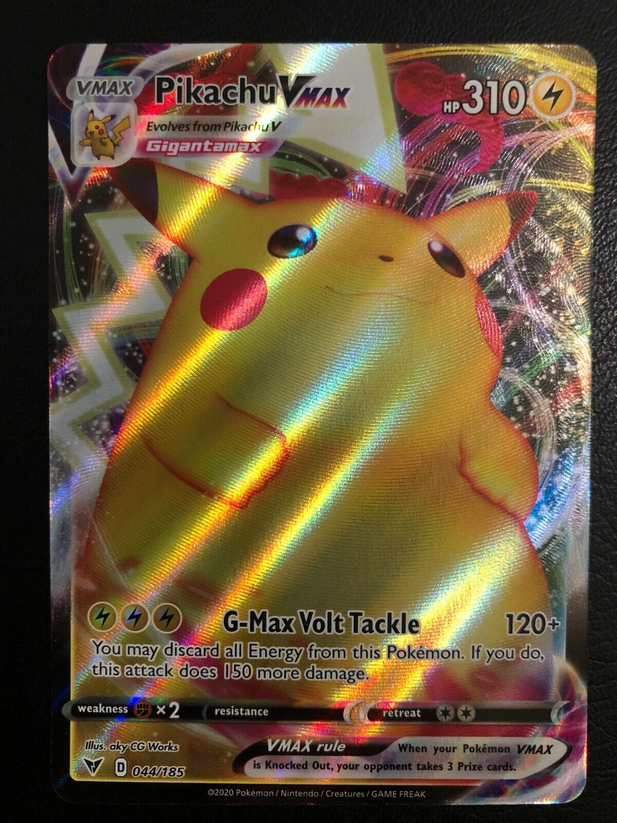 Pikachu V-MAX Pv 310 044/185 - Carte Ultra Rare Full Art - Épée et