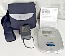 Vtg AIWA XP-V70 Personal Portable CD Player EASS Plus 40 Sec  AC power  Case