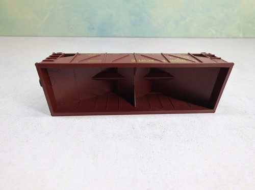 USED Athearn HO Scale 2 Bay Wood & Steel Hopper Union Pacific UP #88712 Read - Picture 6 of 6