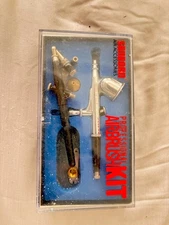 Sanborn professional airbrush Kit And Air Accessories