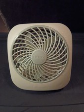 Treva 5-Inch Portable Desktop Battery Powered Fan 2 Cooling Speeds