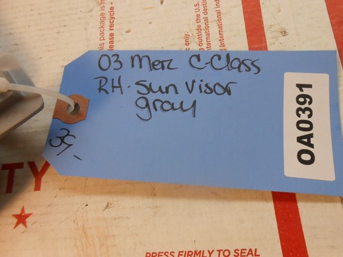 03 Mercedes C-class RH sun visor gray OA0391 - Picture 4 of 4