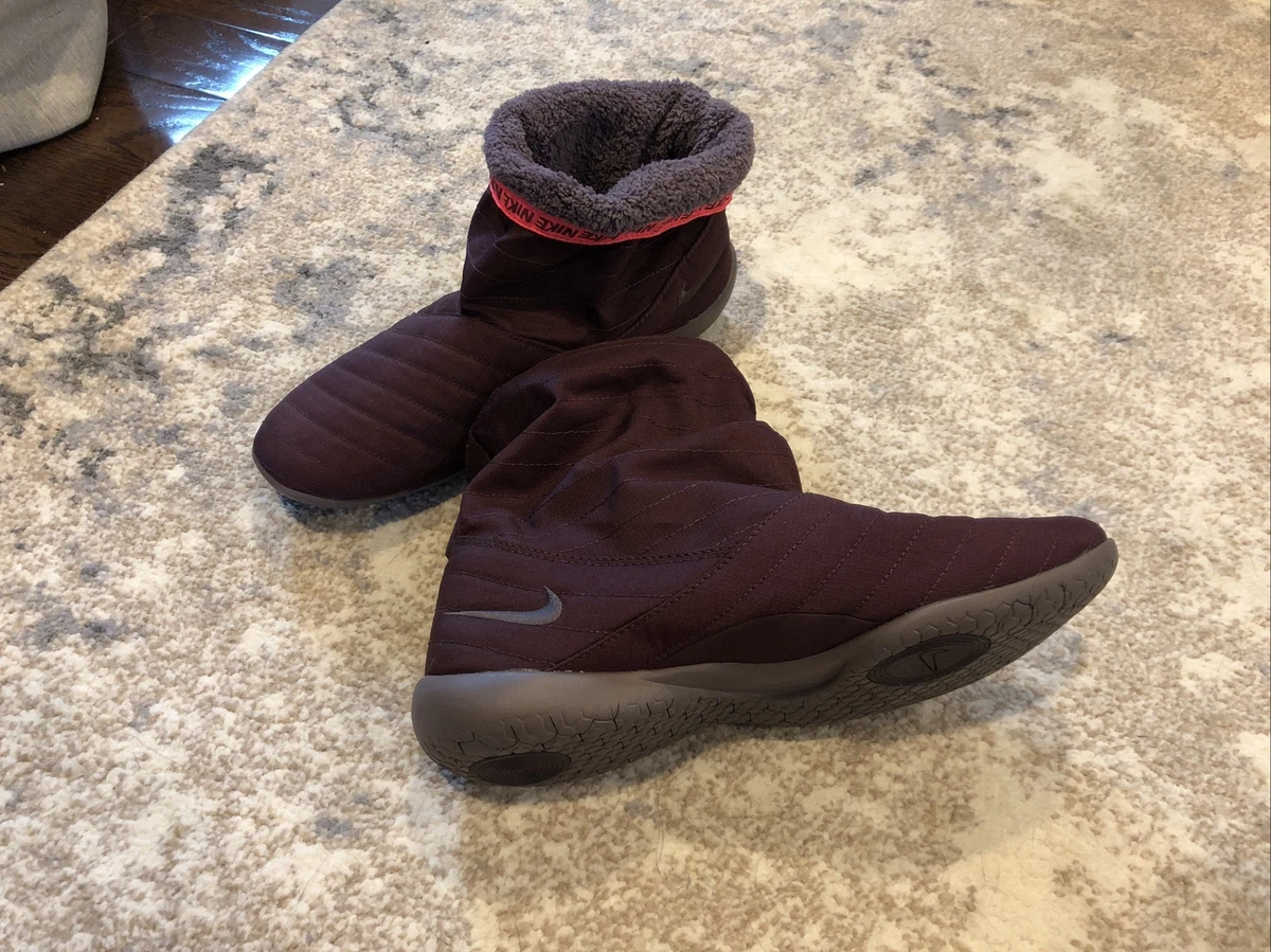 Nike yoga shoes for cheap women