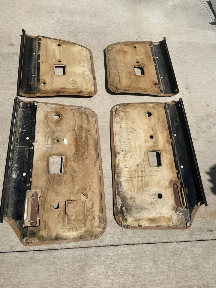 1980-88 AMC Eagle Wagon Tan Door Panels - Image 3 of 4