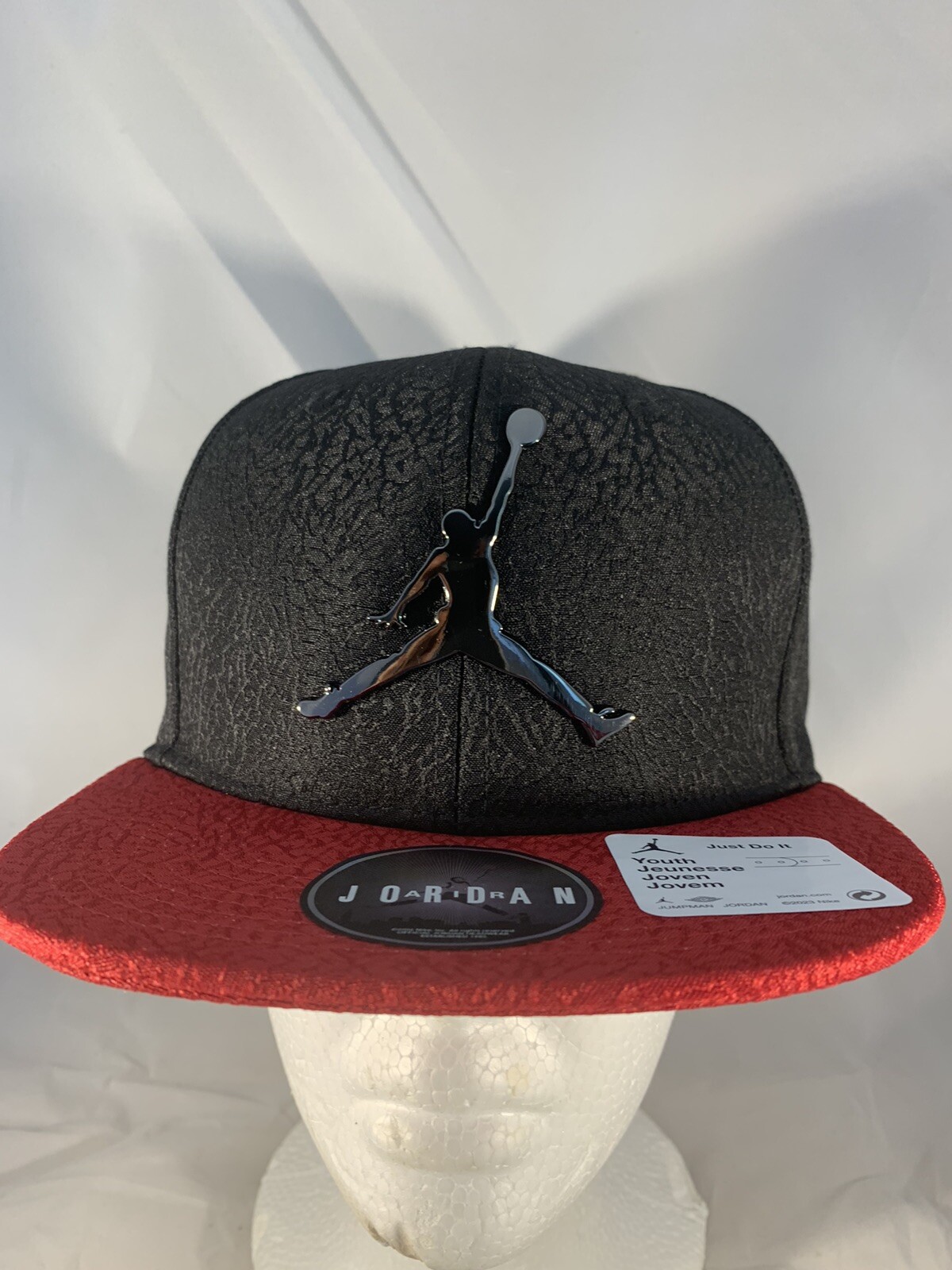 Picture 1 of 19
