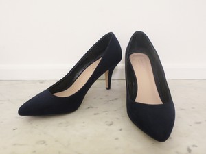 kurt geiger navy heels