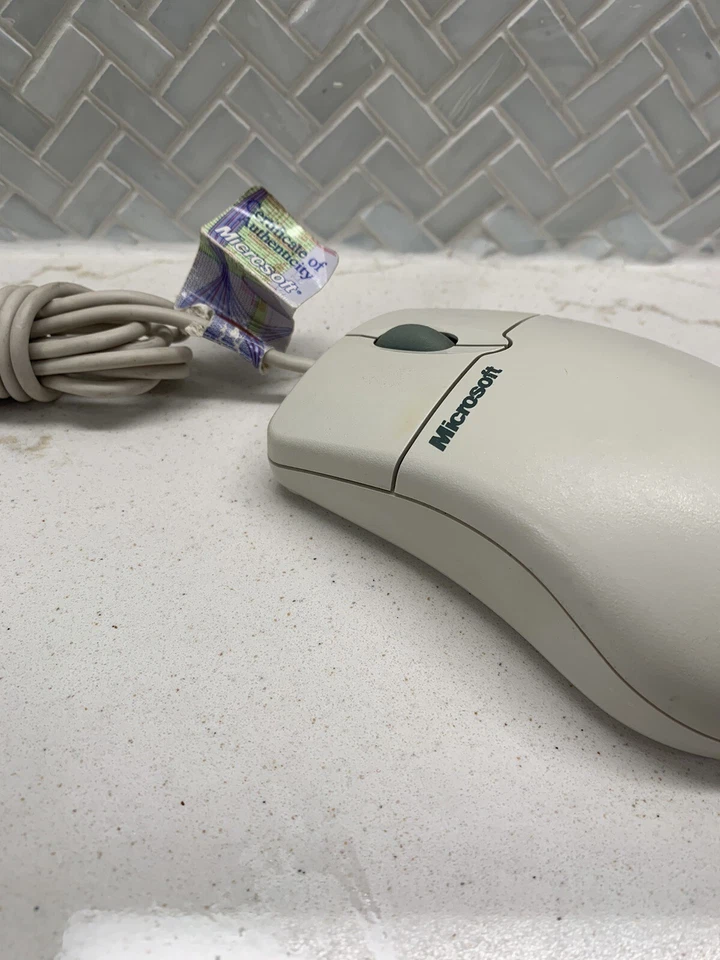 Vintage Microsoft Intellimouse 1.1A X03-65047 PS/2 Wheel Mouse with COA Tag - Image 2 of 4