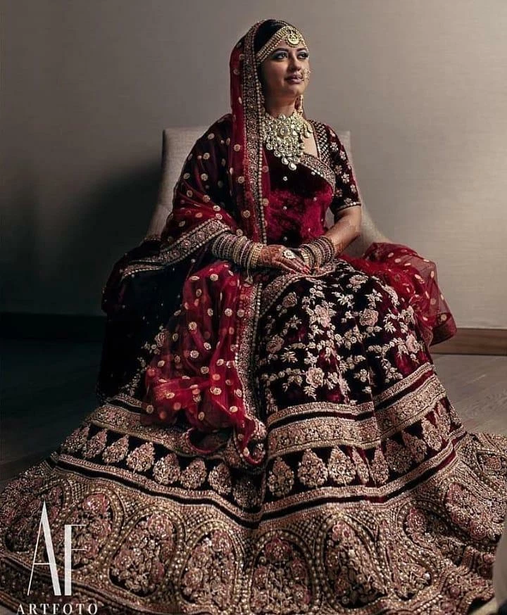 red bridal lehenga