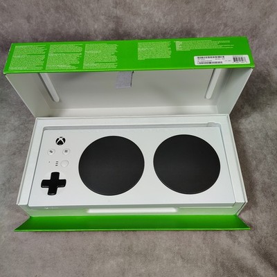 Microsoft Xbox Adaptive Controller With Charger 