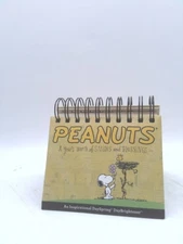 Dayspring - Peanuts - Smiles and Blessings - Perpetual Calendar (75668), Yellow