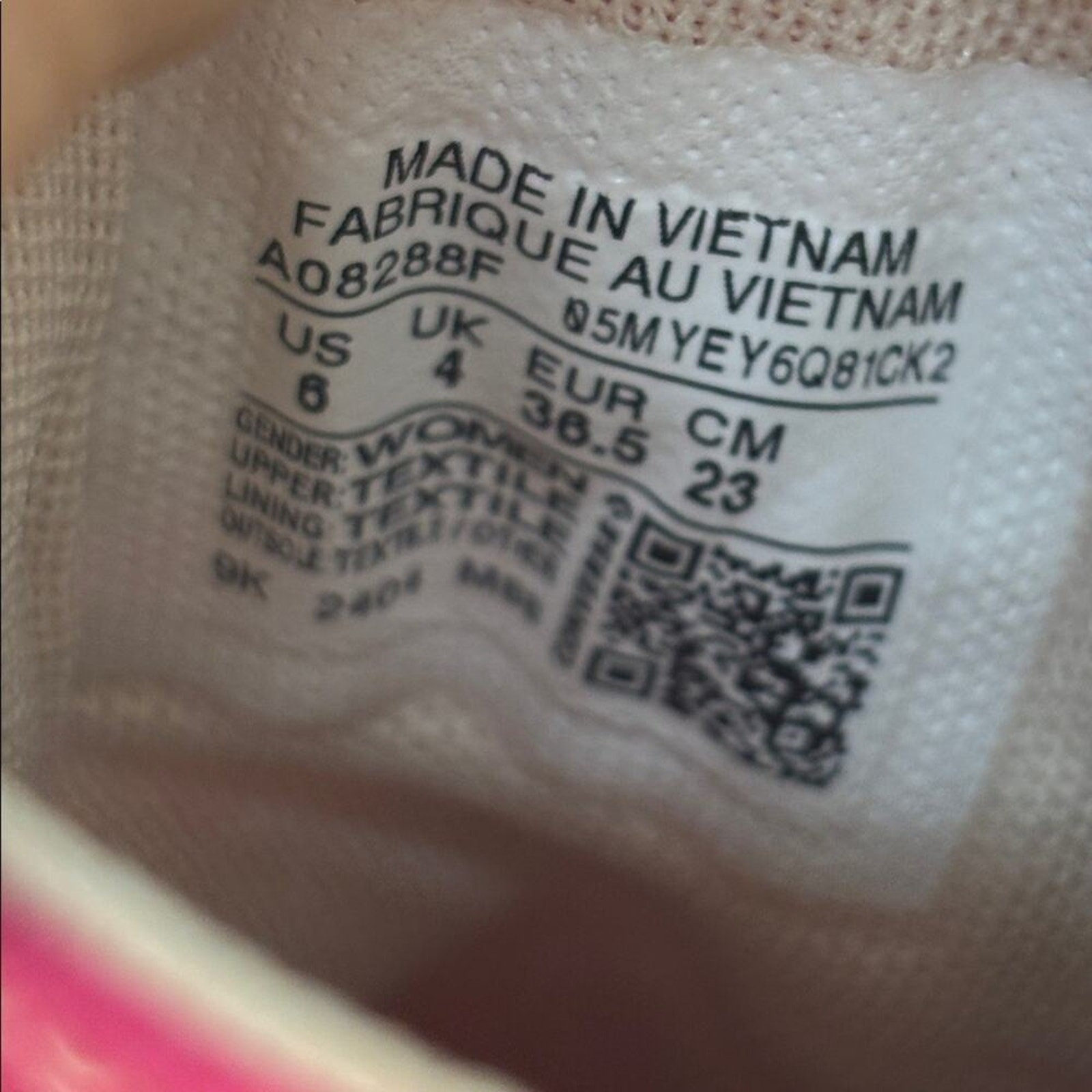 Chuck Taylor Converse All Star Fuchsia White High-Tops Shoes Sneakers 6 Women thumbnail 9