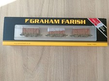 Graham Farish 373-700Y N Gauge Set Of 3 Weathered BR Bauxite Vent Vans 