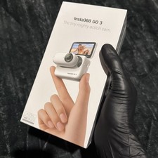 Insta360 go3 - 64GB- Bundle