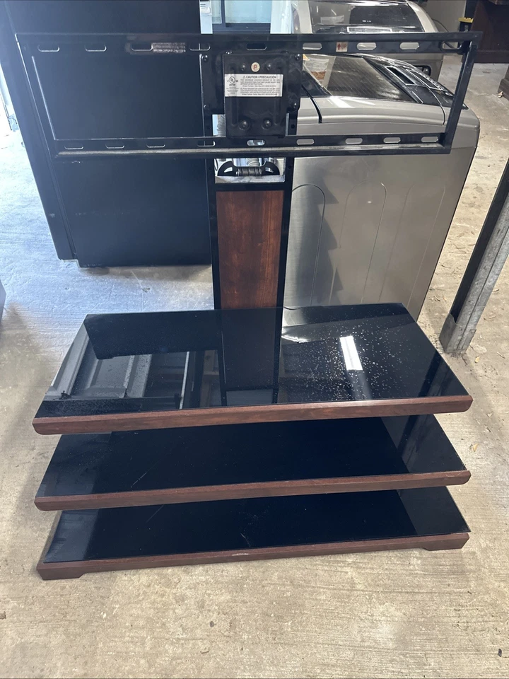 TV, escritorio de montaje  Foto 4 de 4