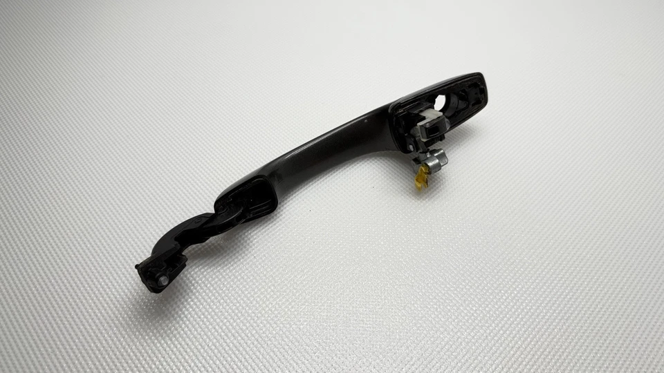 Dodge Grand Caravan 2014-2020 manija de puerta exterior delantera izquierda 1na53lauaf OEM Foto 3 de 4