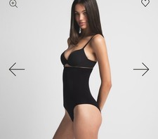 skims seamless sculpt high waist brief panty Black Small