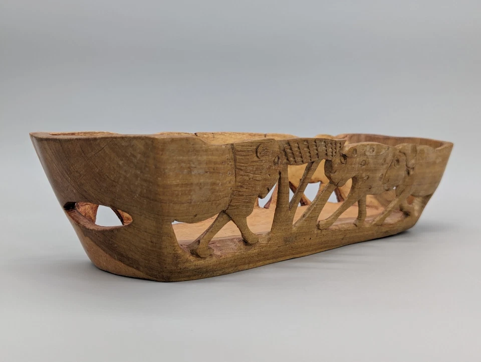 Vintage 14" Safari African Hand Carved Wood Fruit Food Decorative Basket - Image 4 of 4