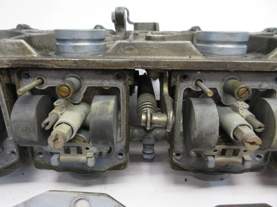 Carburador de admisión Suzuki GS750 GS 750 1979 EC CARBOHIDRATOS Foto 3 de 4