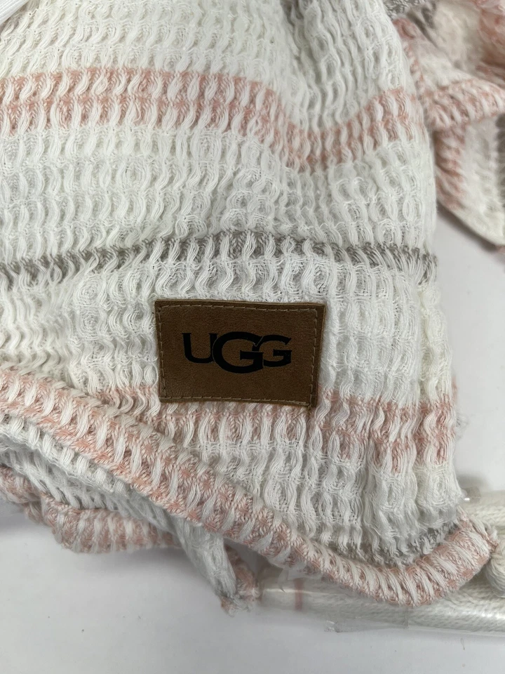 2x NEW UGG® Kayla Throw Blanket 50x70 Chambray Cotton Pink Striped - Image 3 of 4