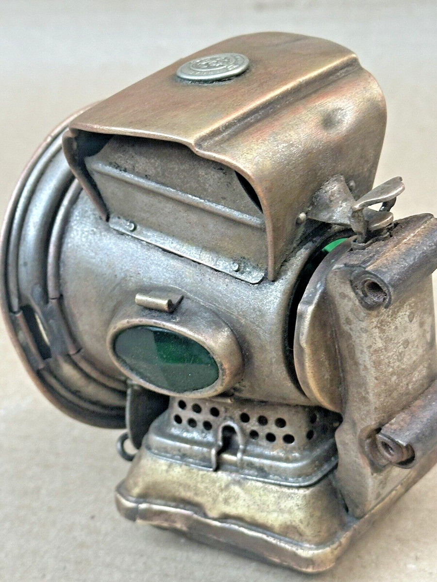 Victoria Era Lucas Silver King Bicycle Lamp KING OF THE ROAD LION