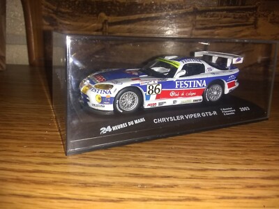 Chrysler Viper #57 Le Mans 2001 - IXO LMM007 1/43 - Miniature état Neuf