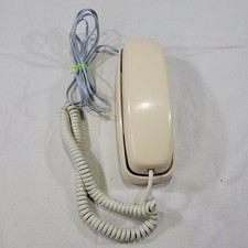 AT T Trimline 210 Cream Push Button Memory Telephone Corded Phone TESTED WORKS