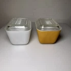 Pyrex Friendship fridgie #501 B Pair VTG Glass Refrigerator Container 1.5 Cup