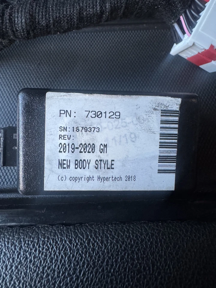 Калибратор спидометра 730129 Hypertech для грузовика Chevy Chevrolet Silverado 1500 - Изображение 2 из 3