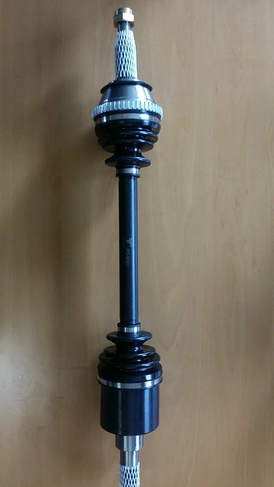 Ford Taurus 1990-1995 Lincoln 1988 and Mercury 1992-1995 axle (pair) - Image 4 of 4