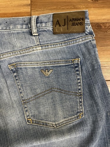 AJ Armani Jeans J21 Regular Fit Blue Light Wash Denim Jeans Size 36x34 Classy - Picture 9 of 16
