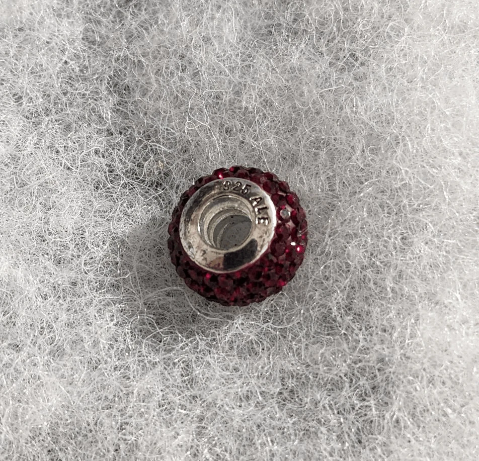 Nuevo abalorio Pandora Rubí Rojo Estrás - ¡¡HERMOSO!!! Foto 2 de 3