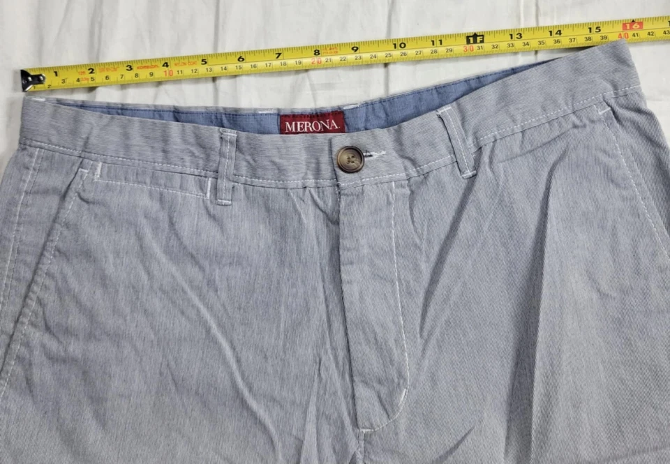 Bermudas para hombre Merona talla 33 grises con bolsillos Foto 3 de 4