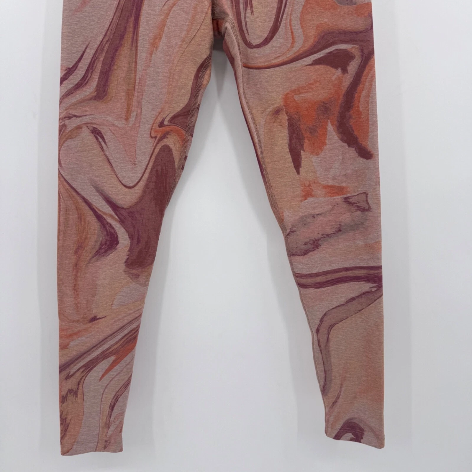 beyond-yoga artsy ankle cropped gym workout comfy leggings