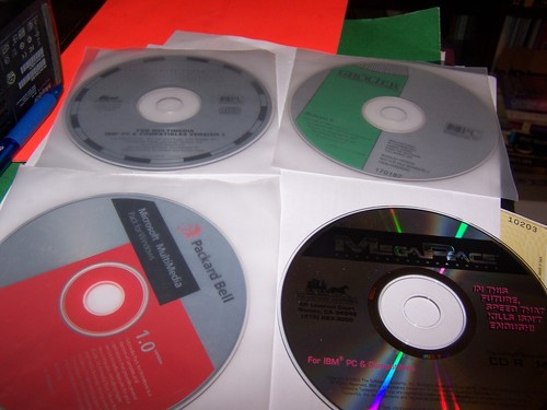 Cool New Old Stock Vintage Packard Bell CD Collection - Picture 3 of 3