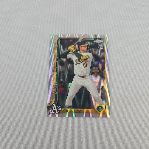 2025 Topps Chrome Max Muncy Ray Wave Refractor RC #221 Oakland Athletics - Picture 2 of 8