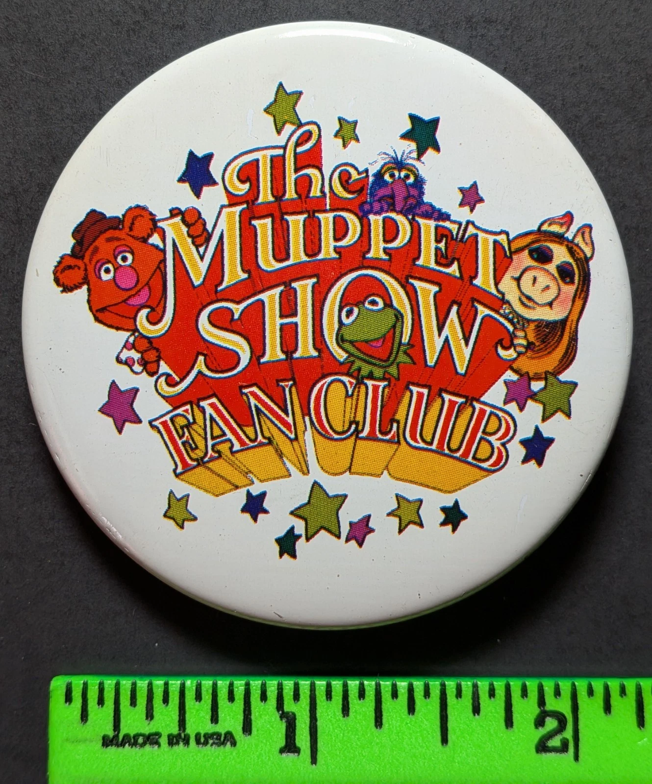 Vintage The Muppet Show Kermit Piggy Pinback Pin