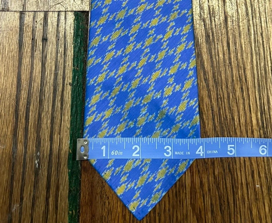 Corbata de seda Sam Hober en perfecto estado, hecha a mano, azul claro con pata de gallo amarilla Foto 3 de 3