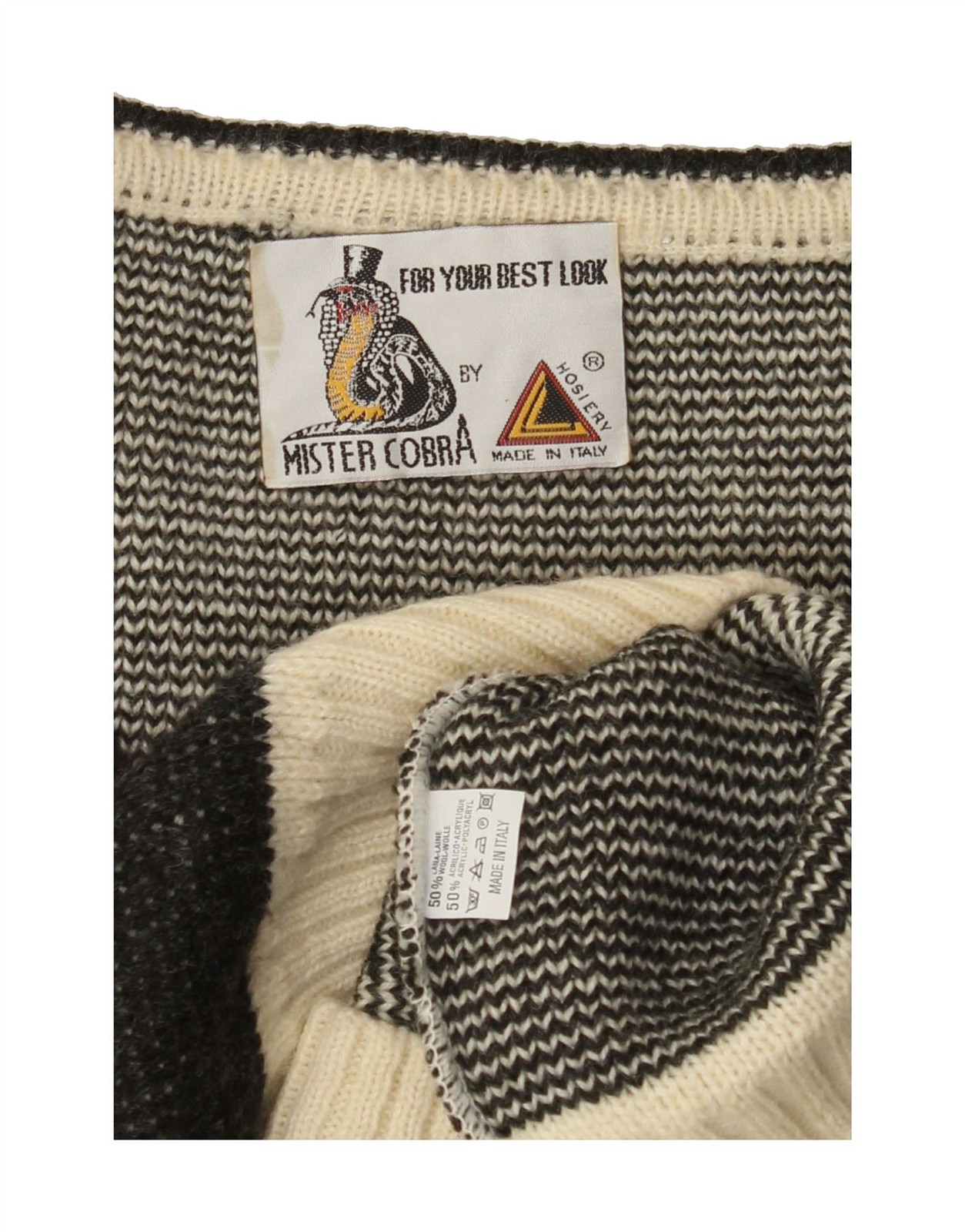 VINTAGE Mens V-Neck Jumper Sweater Medium Off White Geometric Wool CE04 thumbnail 3