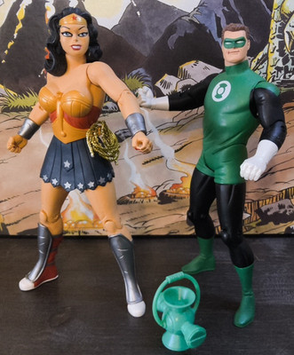 Dc Direct Dc New Frontier Wonder Woman And Green Lantern Loose