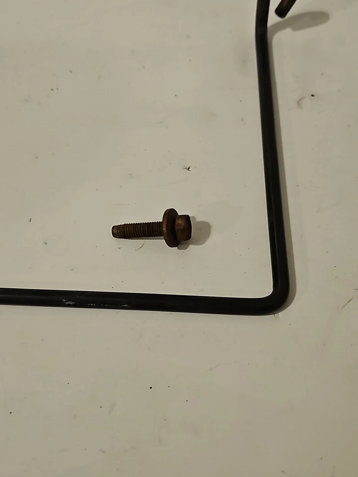 2011-2014 CHRYSLER 200 СЕДАН 2.4/3.6 OEM АККУМУЛЯТОР УДЕРЖИВАТЬ КРОНШТЕЙН С БОЛТОМ - Изображение 3 из 3